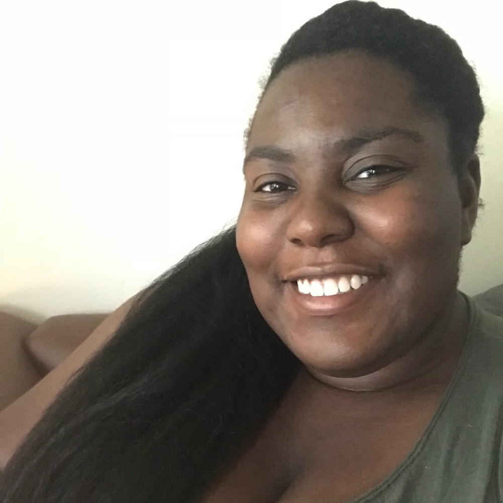 Meet your Posher, Nadia